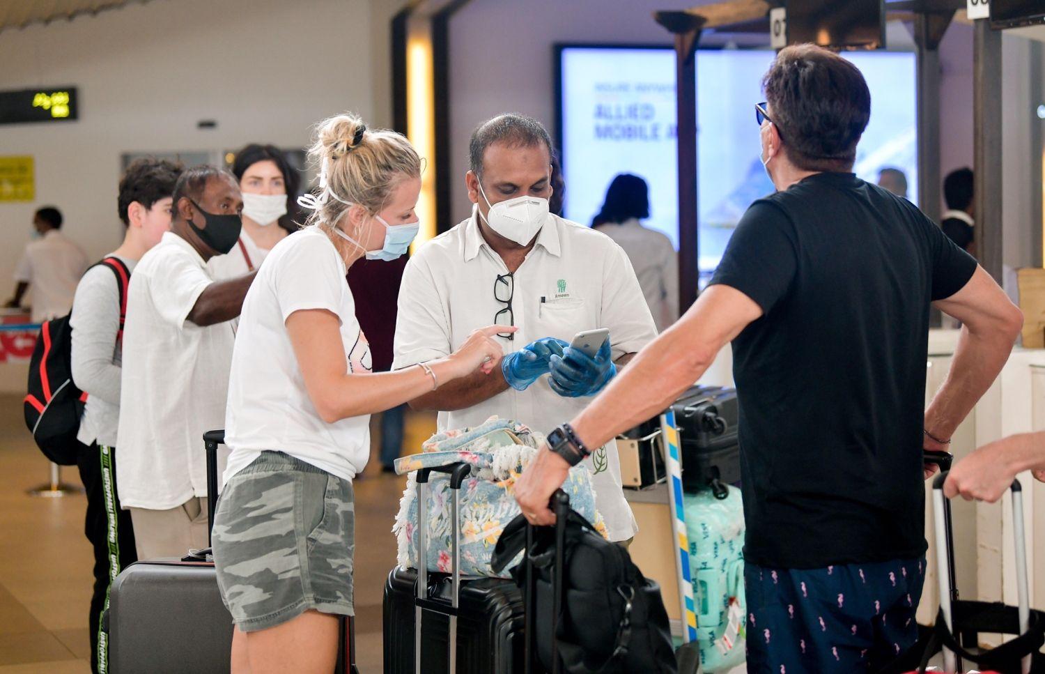 އެވަރެޖްކޮށް ދުވާލެއްގެ މައްޗަށް 5000 ފަތުރުވެރިން ރާއްޖެއަށް!