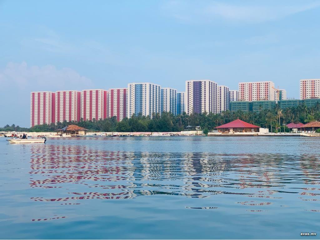 މިހާތަނަށް، ފްލެޓަށް 3،434 ފޯމު، ގޯއްޗަށް 1،633 ފޯމު