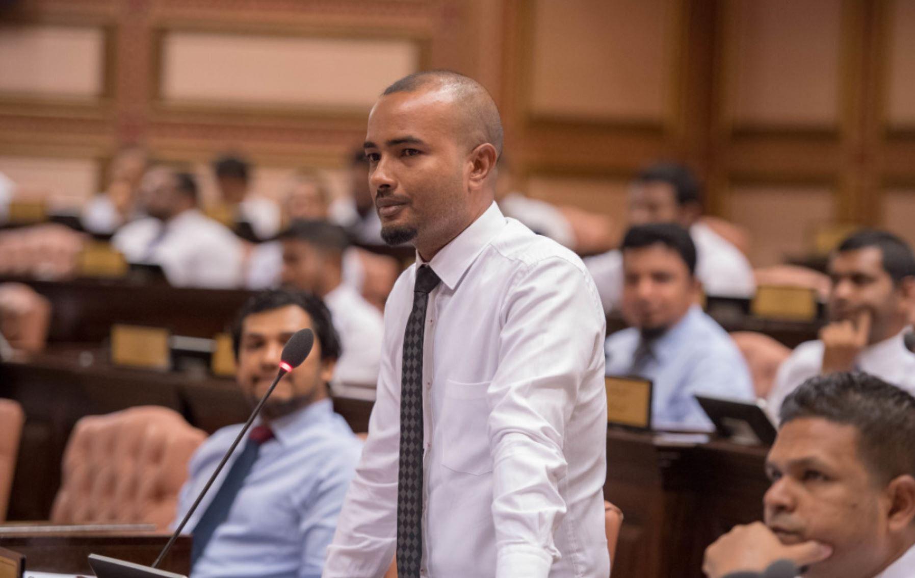 މެމްބަރު ހާރޫން