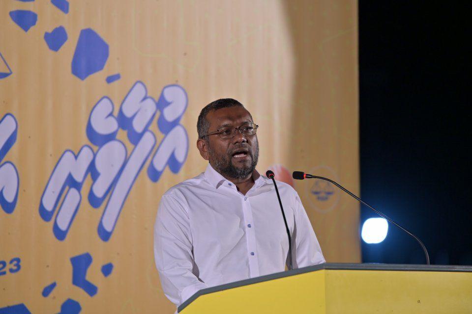 ތިން ރައީސުން އެކުވެ ސަރުކާރާ ދެކޮޅަށް ނުކުތުމަށް ފައްޔާޒު ގޮވާލައްވައިފި