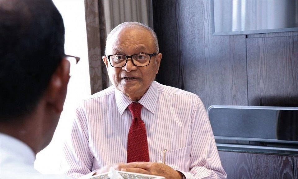 ރައީސް މަޢުމޫން