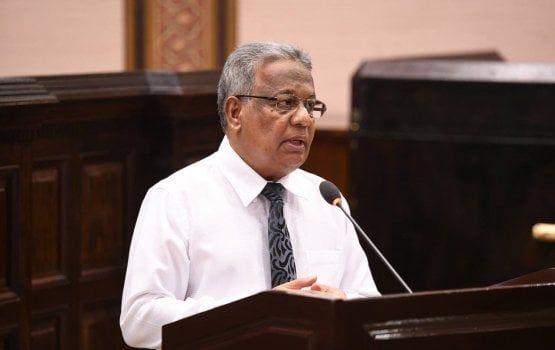 ދައުލަތަށް ނުއުފުލޭވަރުގެ ބޮޑެތި ދަރަނިތައް ނެގުމަކީ ކަންބޮޑުވާންޖެހޭ މައްސަލައެއް: ސަލީމް