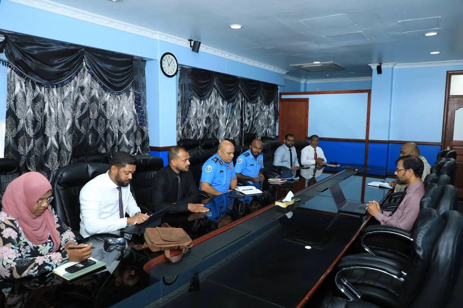 ފުލުހުންގެ ޙިދުމަތަށް 93 އަހަރު!