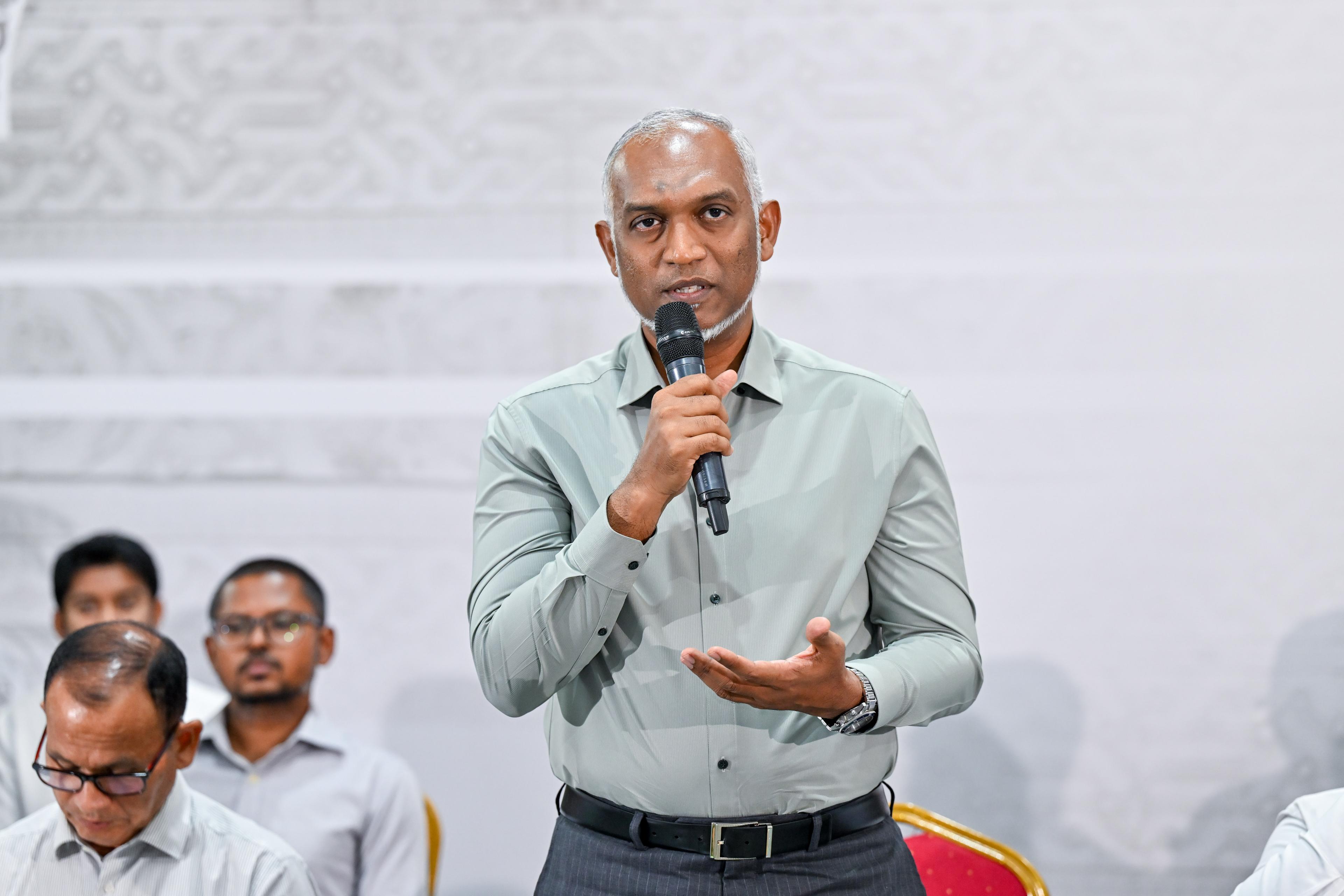 މިރެއިން ފެށިގެން ދަންވަރު މާލޭގެ އާއްމުތަންތަނުގައި އުޅޭ ބިދޭސީން ޗެކްކުރަން ފަށާނެ: ރައީސް