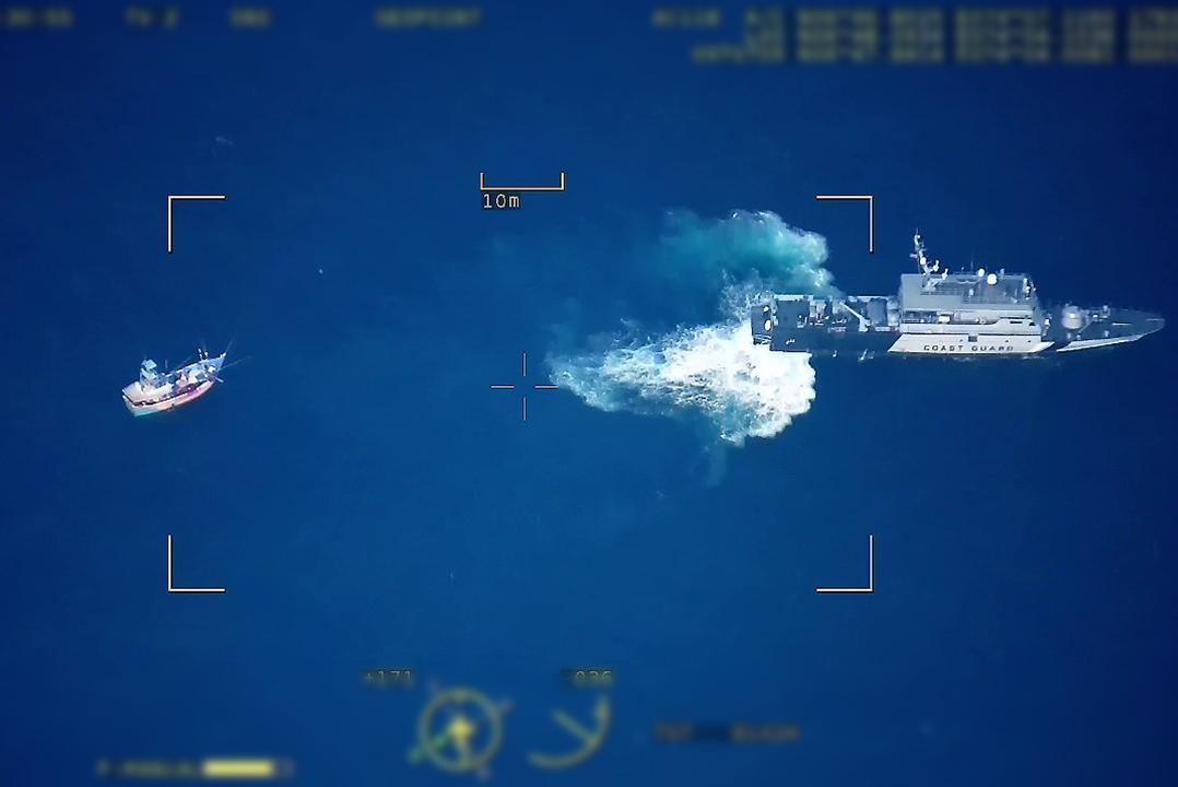 ގަވާއިދާ ހިލާފަށް އުޅެމުންދިޔަ ދެ މަސްބޯޓު އަތުލައިގެންފި