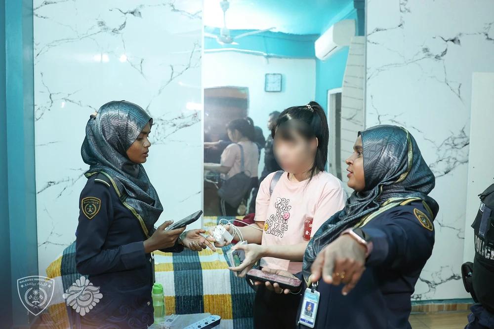 ސްޕާ އަދި ސެލޫންތަކެއް ބަންދުކޮށްފި