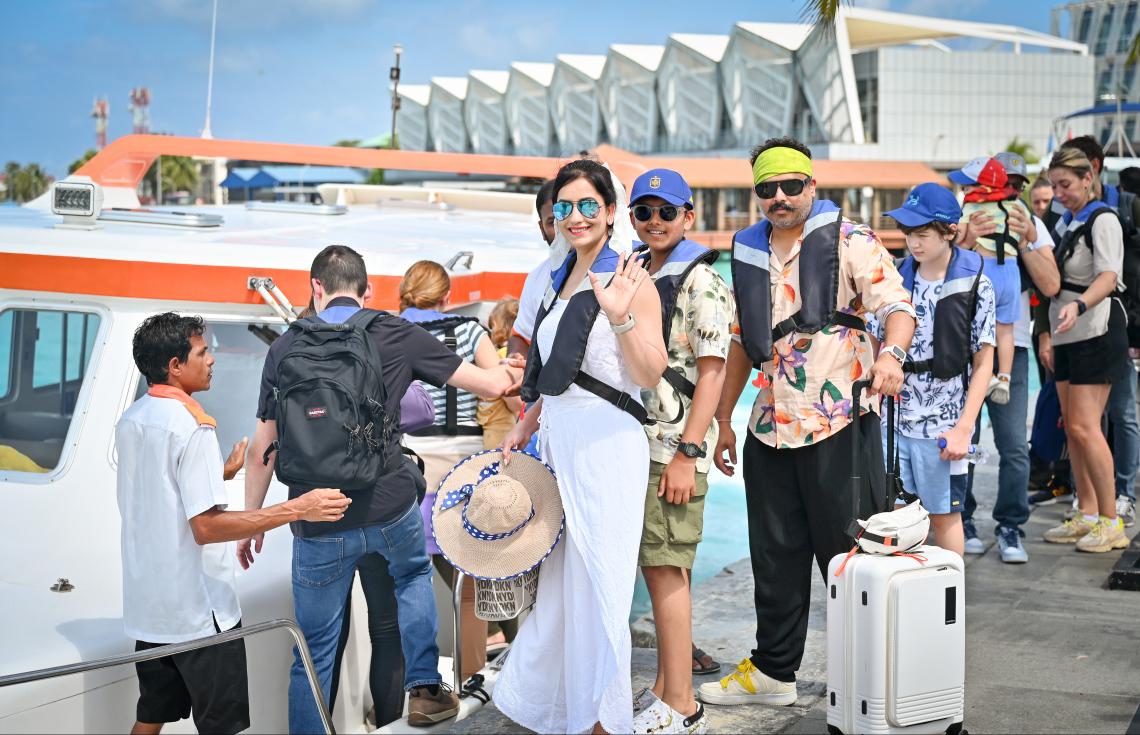 ހަފްތާއެއްގައި ފަންސާސް ހާސް ފަތުރުވެރިން ރާއްޖެ އަށް!