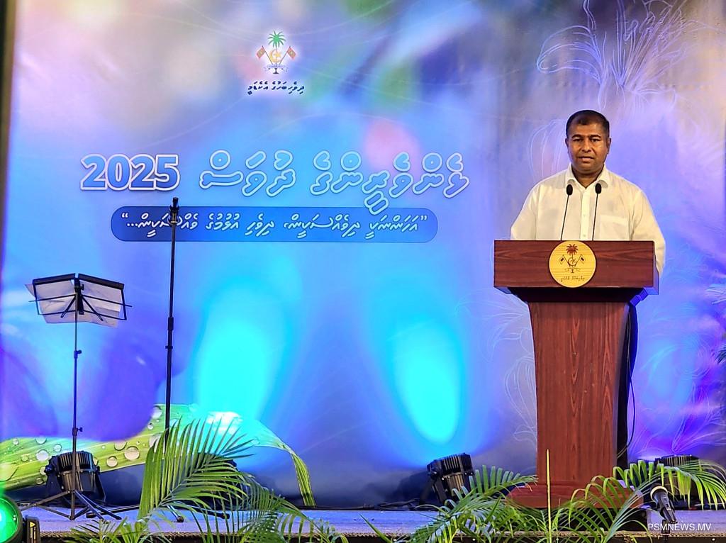 ޅެންވެރީންގެ ދުވަސް ފާހަގަކުރުމަށް ގިނަ ހަރަކާތްތަކެއް