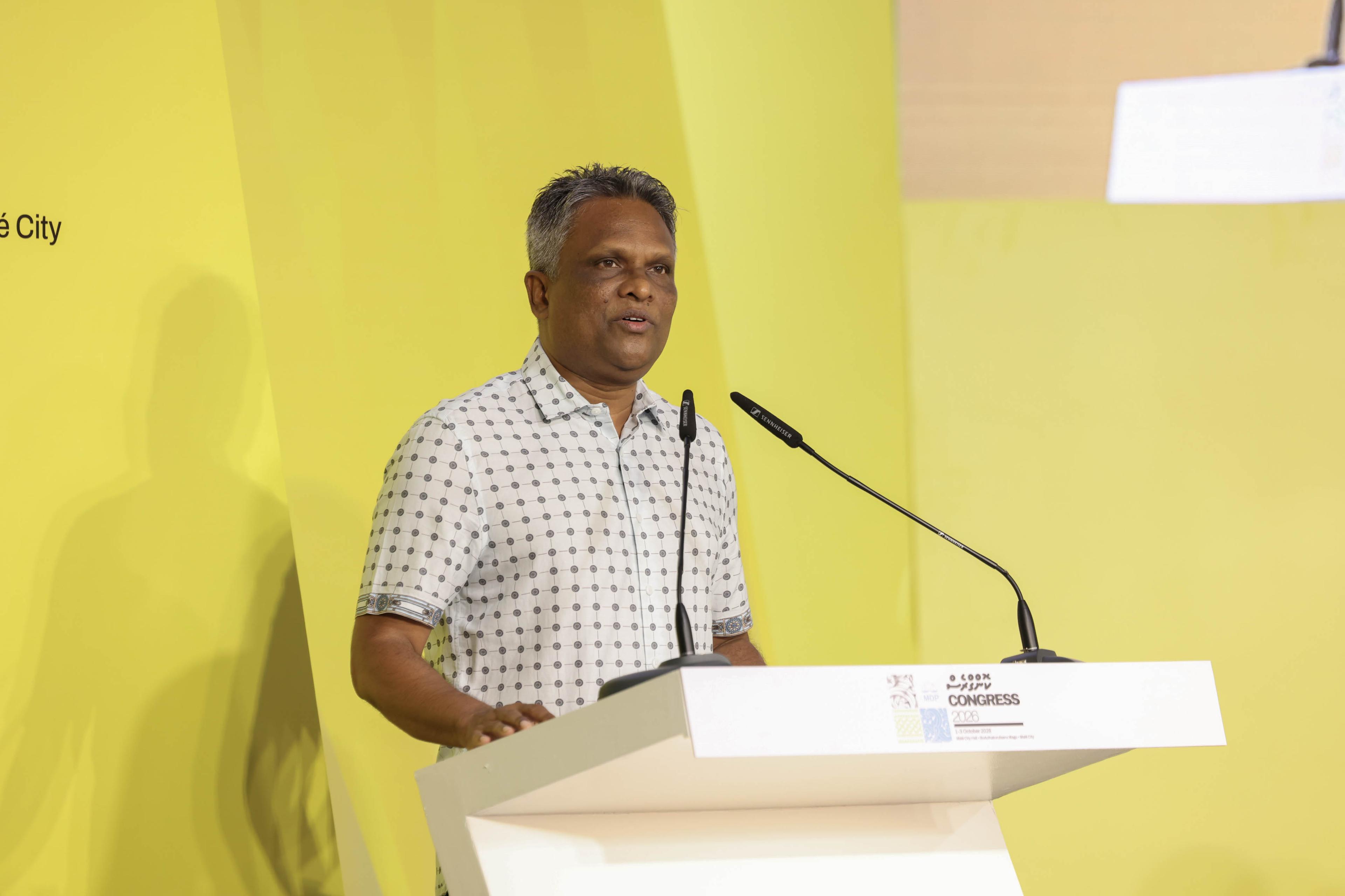 ލާމަރުކަޒީ ގާނޫނު ވަރުގަދަކޮށްފިނަމަ ރާއްޖެ ބާރަށް ކުރިއަށްދާނެ: މޭޔަރު އާޒިމް