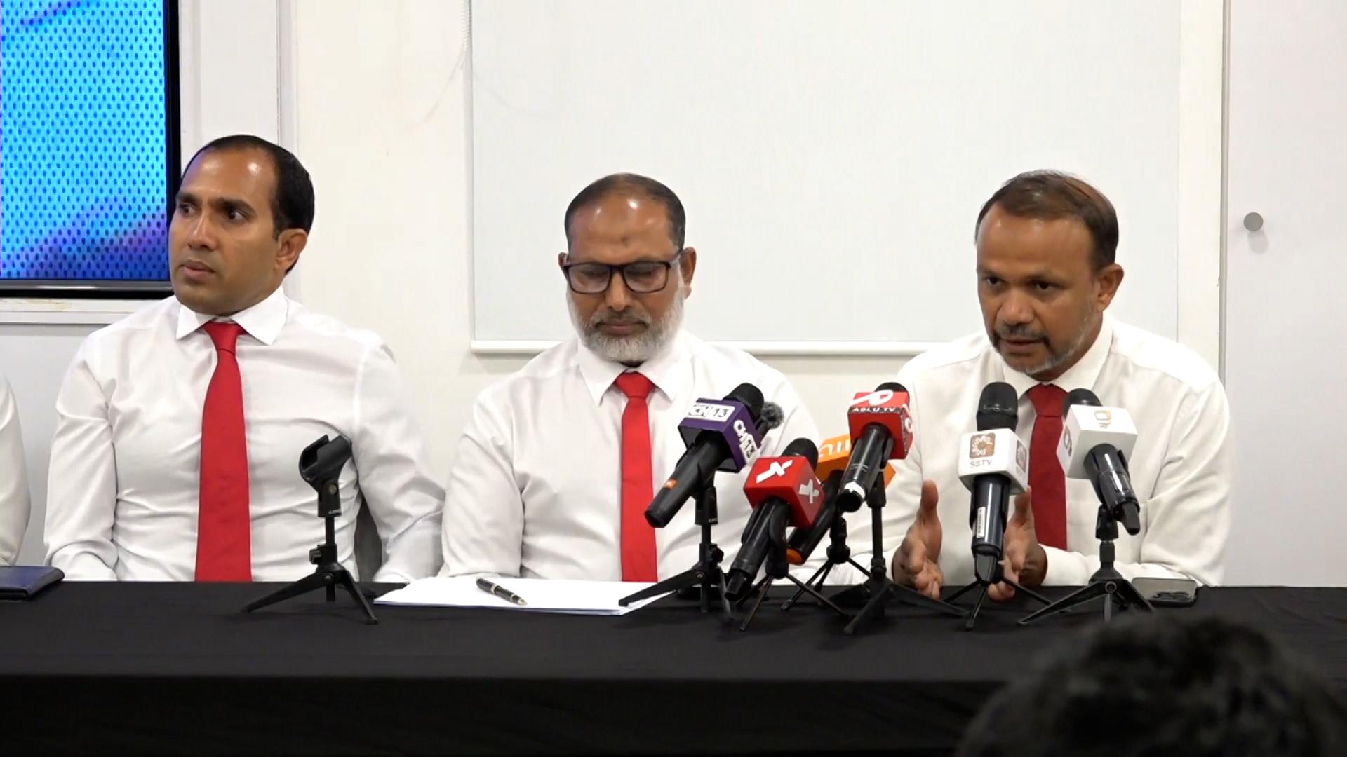 ރާއްޖޭގެ ބިން ބޭރު މީހުންނަށް 99 އަހަރަށް ނުދެވޭނެ: އަލީ ހުސައިން