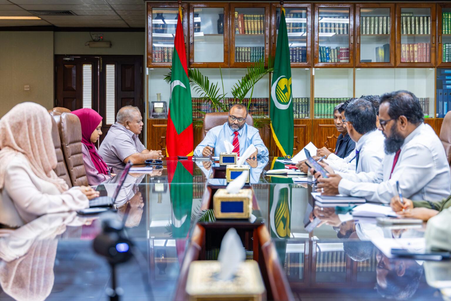 ޢުމްރާނީ މަޝްރޫޢުތައް އަވަސްކުރުމަށް އިސްލާމިކް މިނިސްޓްރީން ބީއެމްއެލްއާ ބައްދަލުވުމެއް!