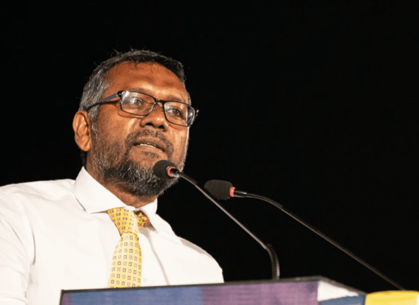 ވޯޓުލުމުގެ އުމުރު 18 އަހަރަށް ބަދަލުކުރިތާ 19 އަހަރު، ޒުވާނުންގެ އިތުބާރު އަލުން ހޯދަންޖެހޭ: ފައްޔާޒް