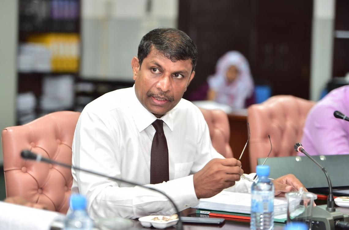 ކުރީގެ މެމްބަރު ރިޔާޒް ރަޝީދުގެ ތައުރީފް ރައީސަށް!