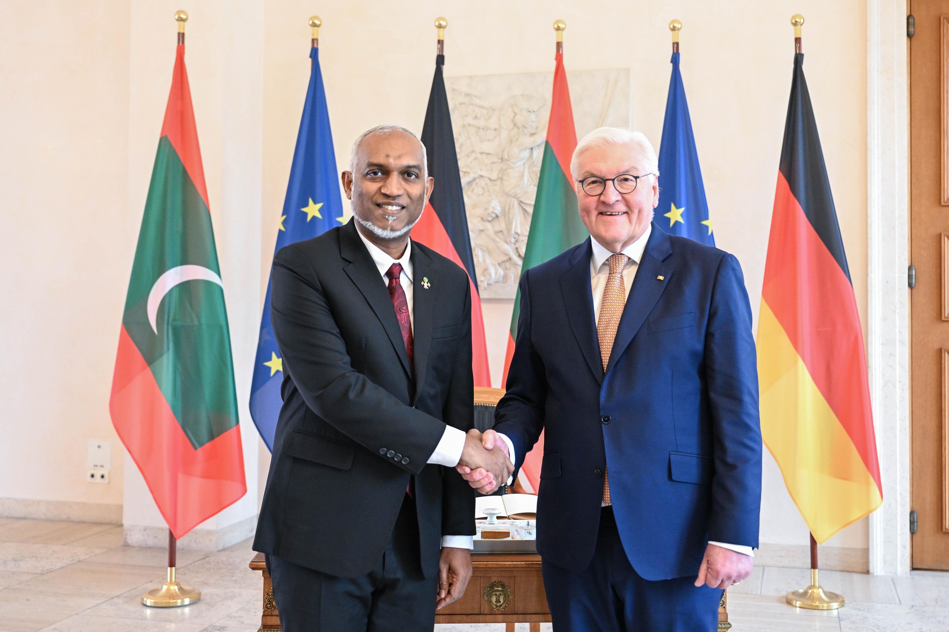 ޖަރުމަނަށް ކުރެއްވި ދަތުރުފުޅު ނިންމަވާލެއްވުމަށް ފަހު ރައީސް މާލެ ވަޑައިގެންފި