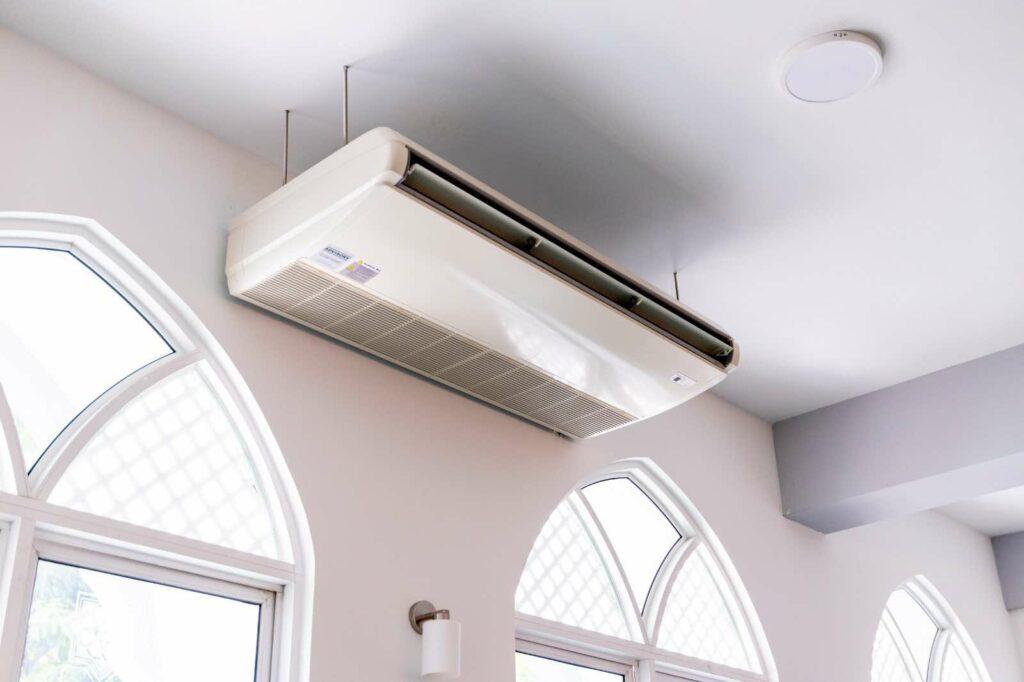 މާލޭގެ ބޮޑެތި ހަތަރު މިސްކިތެއް އޭސީކޮށް ނިންމައި ބޭނުންކުރަން ފަށައިފި