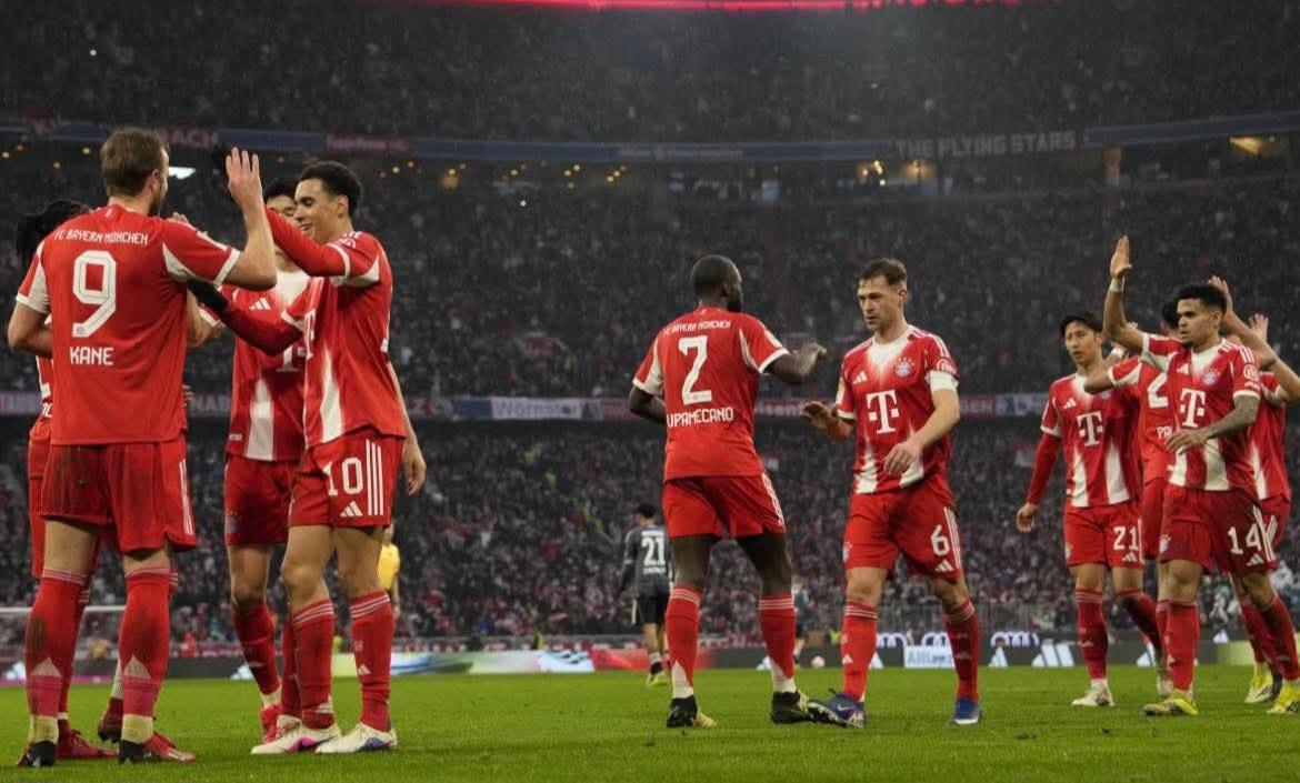 ވާދަވެރި ކުޅުމަކަށްފަހު ބަޔާން މިޔުނިކުން ފްރޭންކްފާޓް ބަލިކޮށްފި