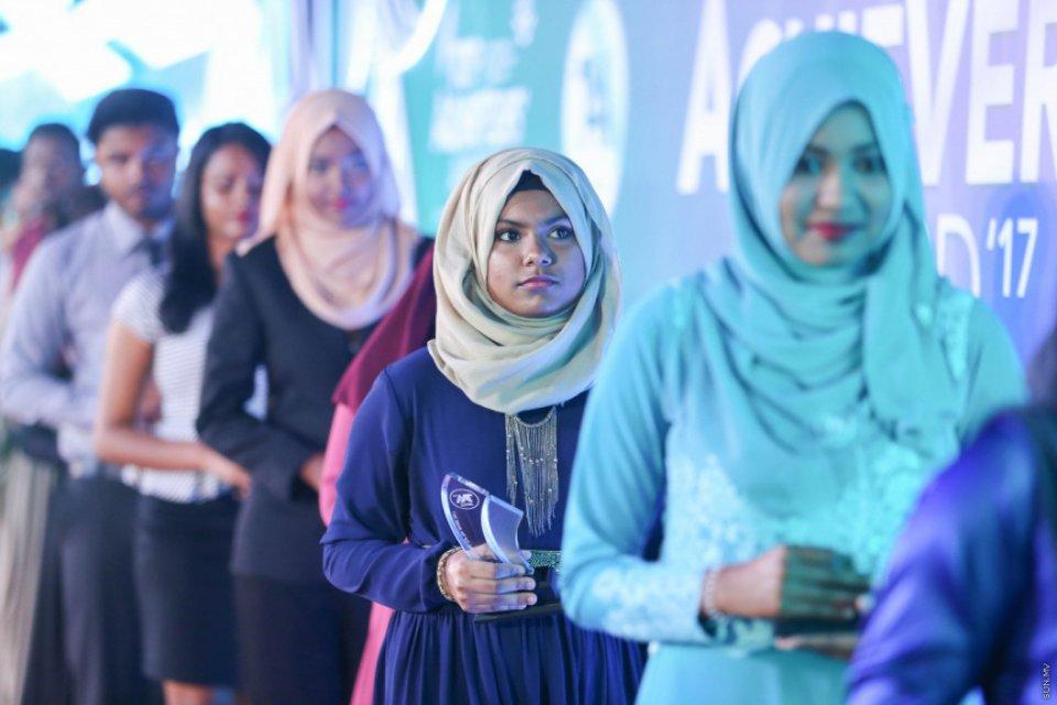 މެއި ޖޫން ގައި އޭލެވެލް އިމްތިހާނު ބާއްވަން ފަށަނީ