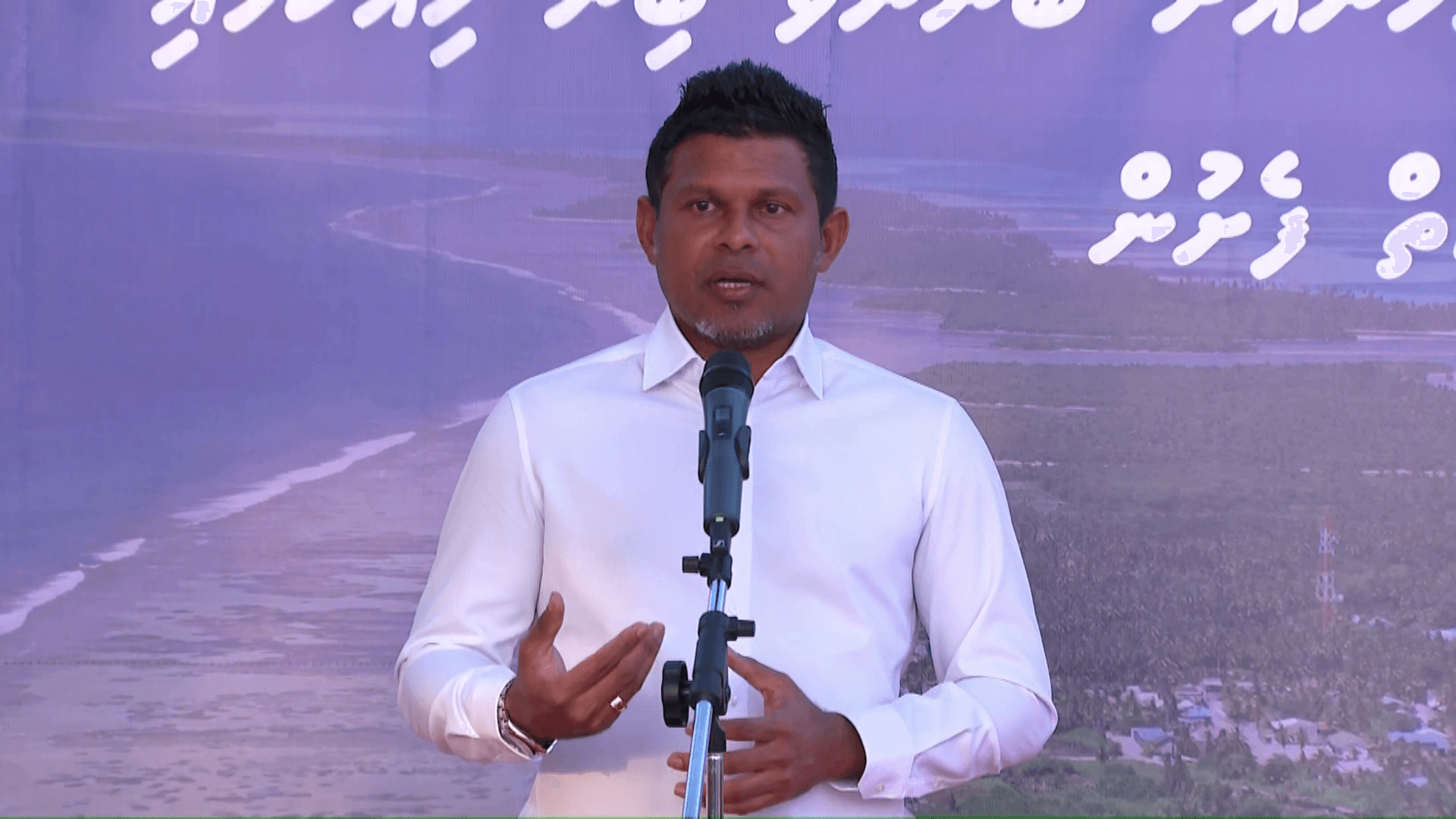 ފިޔޯރީގައި ކޯލްޑް ސްޓޯރޭޖެއްގެ ވާހަކަ ފުރަތަމަ ދެއްކީ އަޅުގަނޑު: ނައިބު ރައީސް