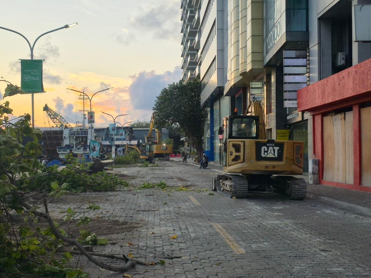 ބޮޑުތަކުރުފާނު މަގުގެ ޝީޓްޕައިލް ކުރަން މަގުބަންދުކުރަނީ