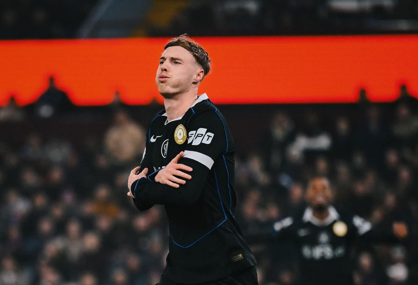 ފަހަތުން އަރައި އެސްޓަން ވިލާ ބަލިކޮށް ޗެލްސީ އިން ގަދަ ހަތަރެއްގެ އުންމީދު ދަމަހައްޓައިފި