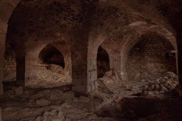 އީރާނުގެ ވަރުގަދަ ހަމަލާތަކާއެކު ޔަހޫދީން ބިންގަރާސްތަކަށް ވަދެ ފިލަން ފަށައިފި