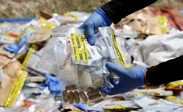 ފާއިތުވި ދޮޅު މަހެއްހާ ދުވަހުގެ ތެރޭގައި 72 މިލިއަން ރުފިޔާގެ މަސްތުވާތަކެތި އަތުލައިގެންފި