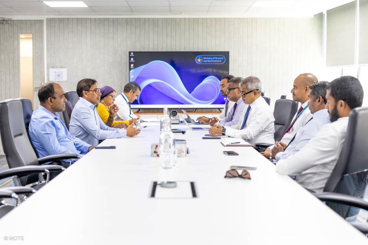 ރާއްޖެއަށް ތެޔޮ އެތެރެކުރާ މައިގަނޑު ކުންފުނިތަކާއެކު ސަރުކާރުން މަޝްވަރާ ކޮށްފި
