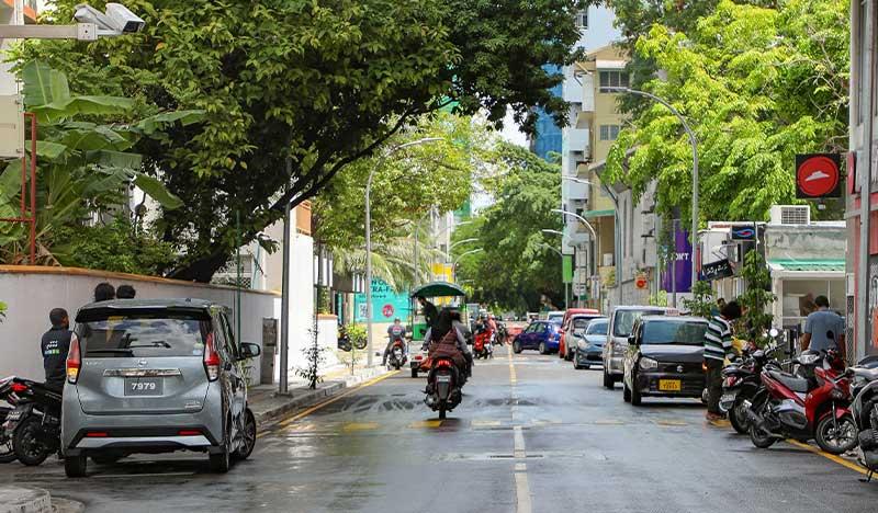 އަމީނީ މަގު ހަލާކުވެފައި ހުރި ސަރަހައްދު އަލުން ހަދަނީ