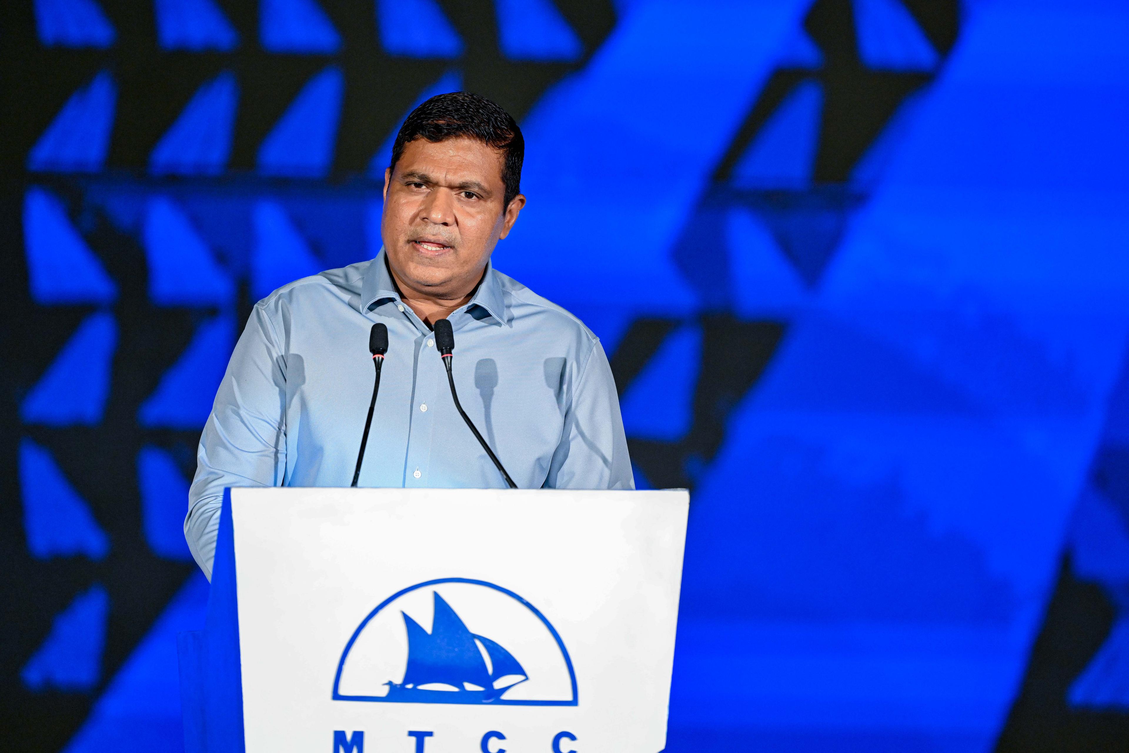 ރައީސް ޑރ މުއިއްޒުގެ އެންމެ އިސް އެއް ސިޔާސަތަކީ ރައްޔިތުންނަށް ދަތިވާ މައްސަލަތައް ހައްލުކޮށްދެއްވުން: މިނިސްޓަރ އަމީން