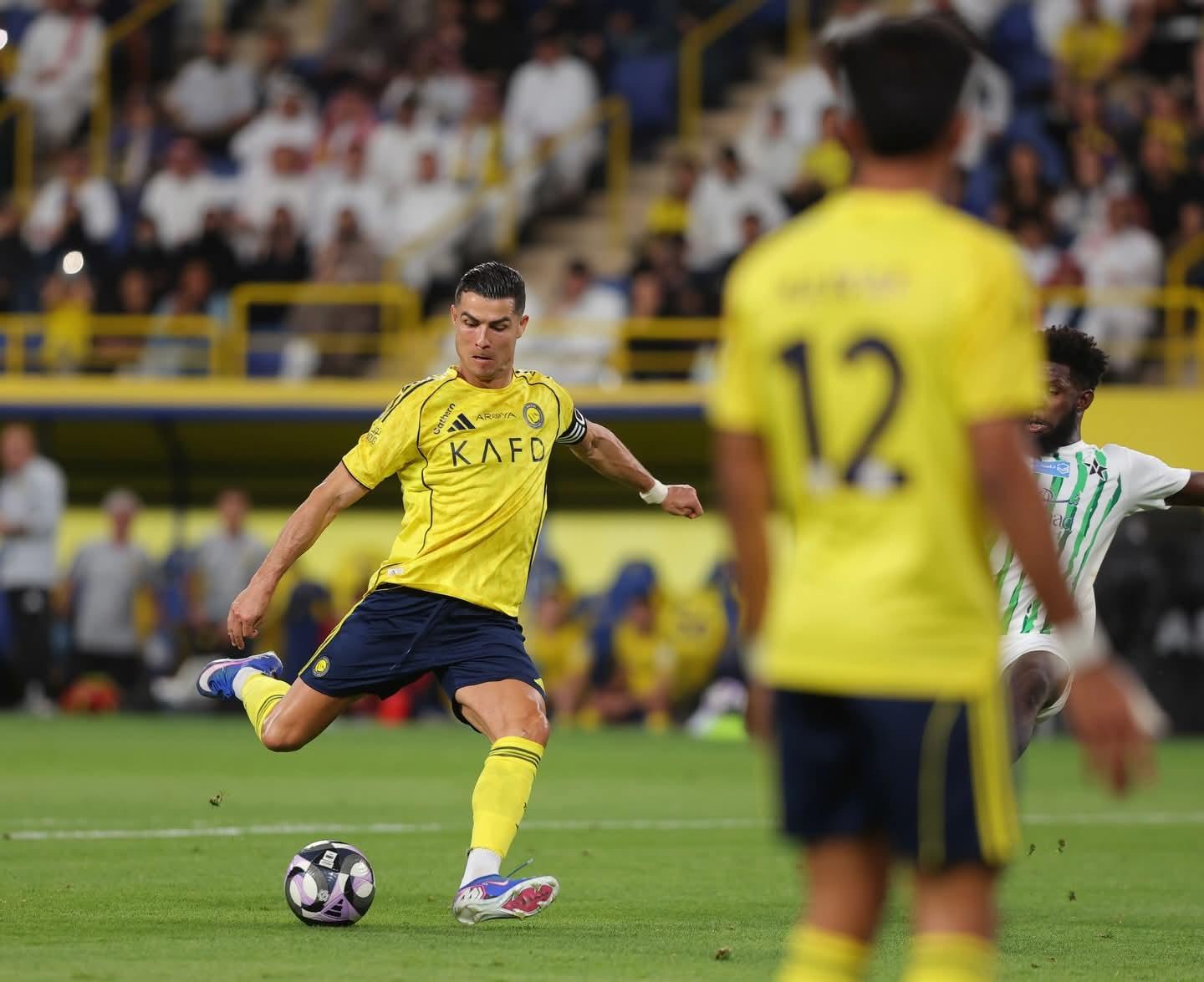 ރޮނާލްޑޯގެ މޮޅު ކުޅުމާއެކު އަލް ނަސްރުން ހަ ޕޮއިންޓަށް ލީޑު ފުޅާކޮށްފި