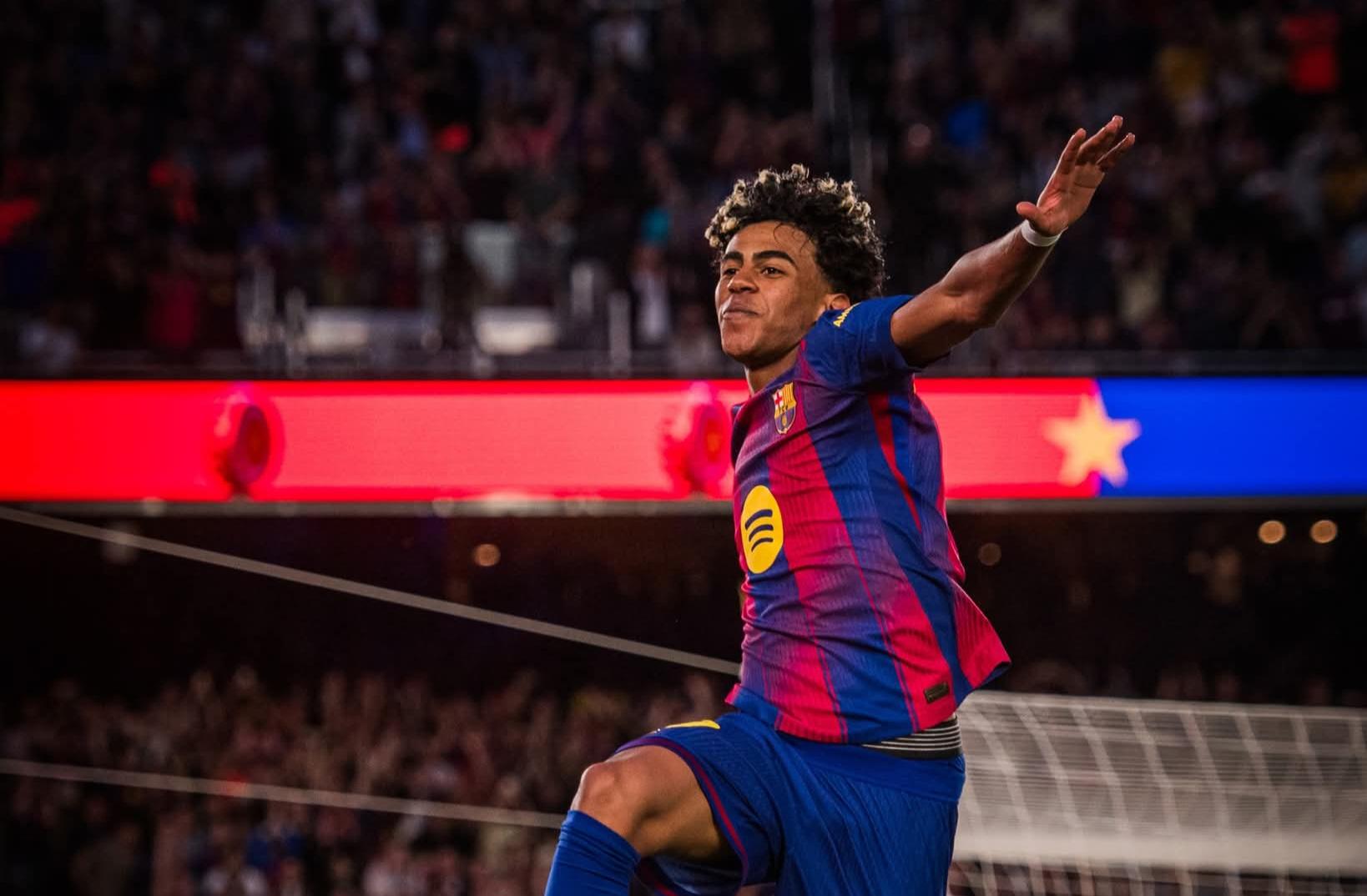 ޔަމާލްގެ މޮޅު ކުޅުމާއެކު ބާސެލޯނާ އިން އެސްޕަނިއޯލް ބަލިކޮށްފި