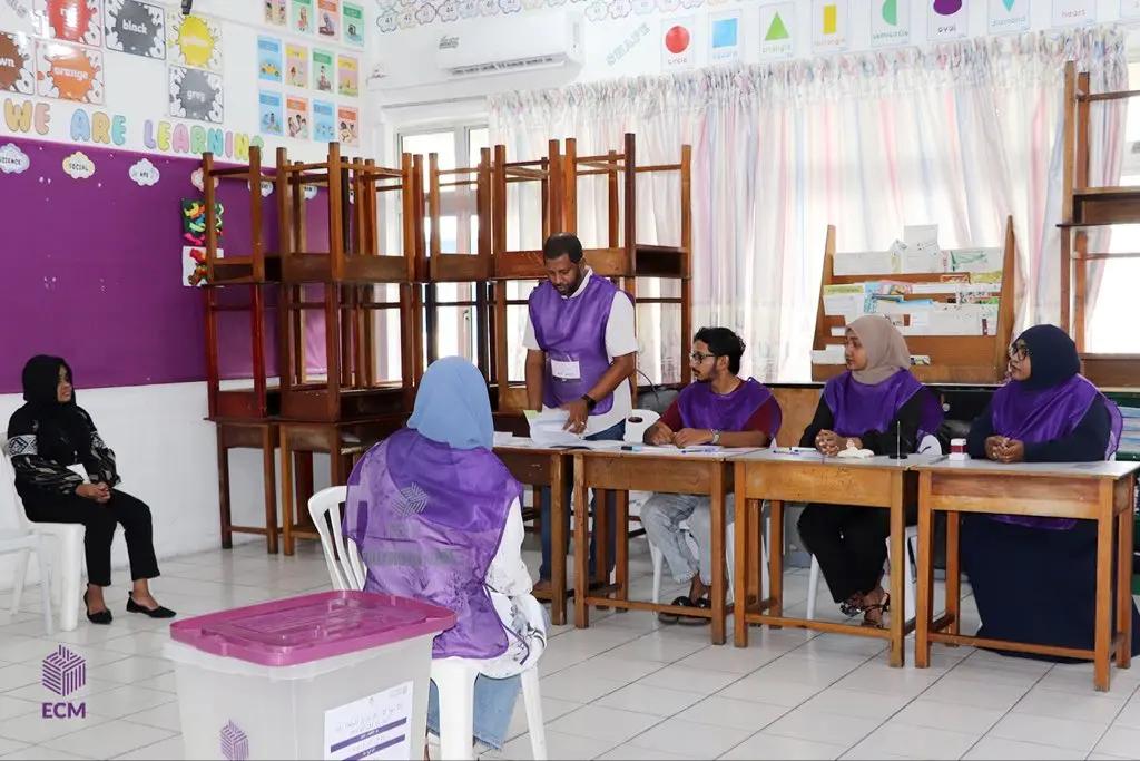 ތިމާދޭ ވޯޓަކީ ނުފޫޒުން އެއްކިބާވެ މިނިވަންކަމާއެކު ދެވޭ ވޯޓަކަށް ހަދަންޖެހޭ: އެޗްއާރުސީޢެމް