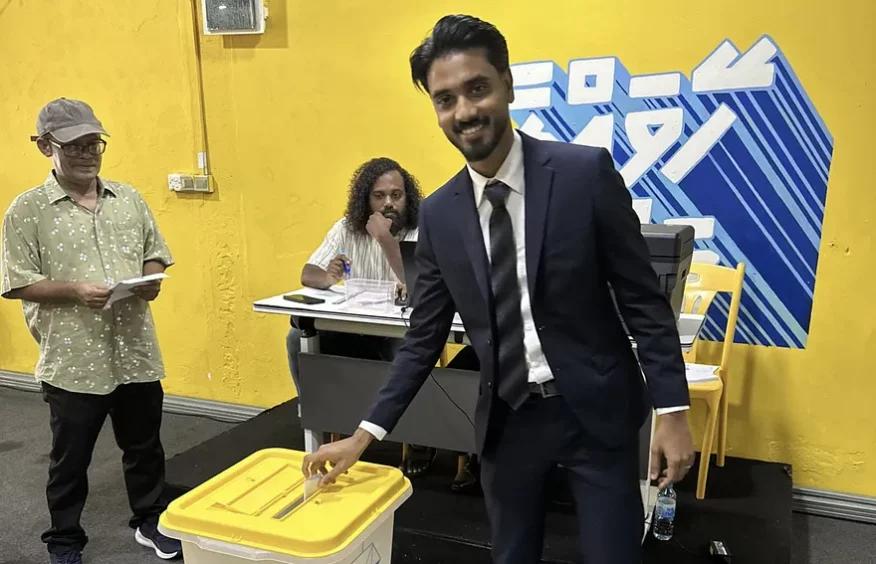 މާލޭ ސިޓީގެ ޑެޕިއުޓީ މޭޔަރަކަށް މީކާއިލް ހޮވިވަޑައިގެންފި