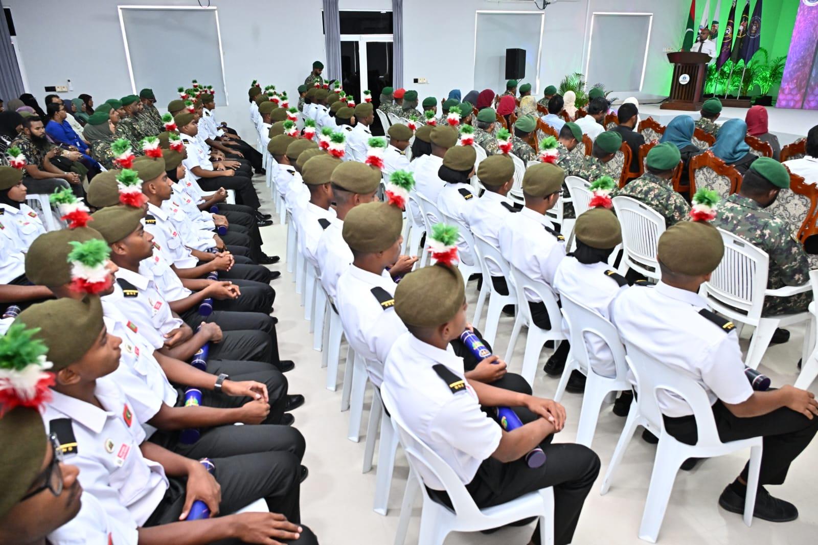 ވަޠަނީ ޚިދުމަތުގެ ފަންނީ ޕްރޮގްރާމު ފުރިހަމަ ކުރި ދަރިވަރުންނަށް ރައީސް މަރުޙަބާ ވިދާޅުވެއްޖެ