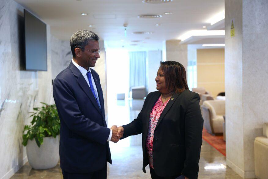 ސީޝެލްސްގެ ފޮރިން މިނިސްޓަރު ބެރީ ފޯ ރާއްޖެ ވަޑައިގެންފި
