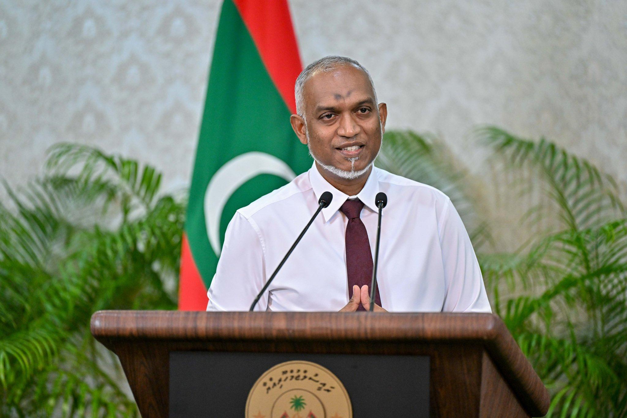ރައީސުލްޖުމްހޫރިއްޔާ ނޭޕާލްގެ ޖުމްހޫރީ ދުވަހުގެ ތަހުނިޔާ ފޮނުއްވައިފި