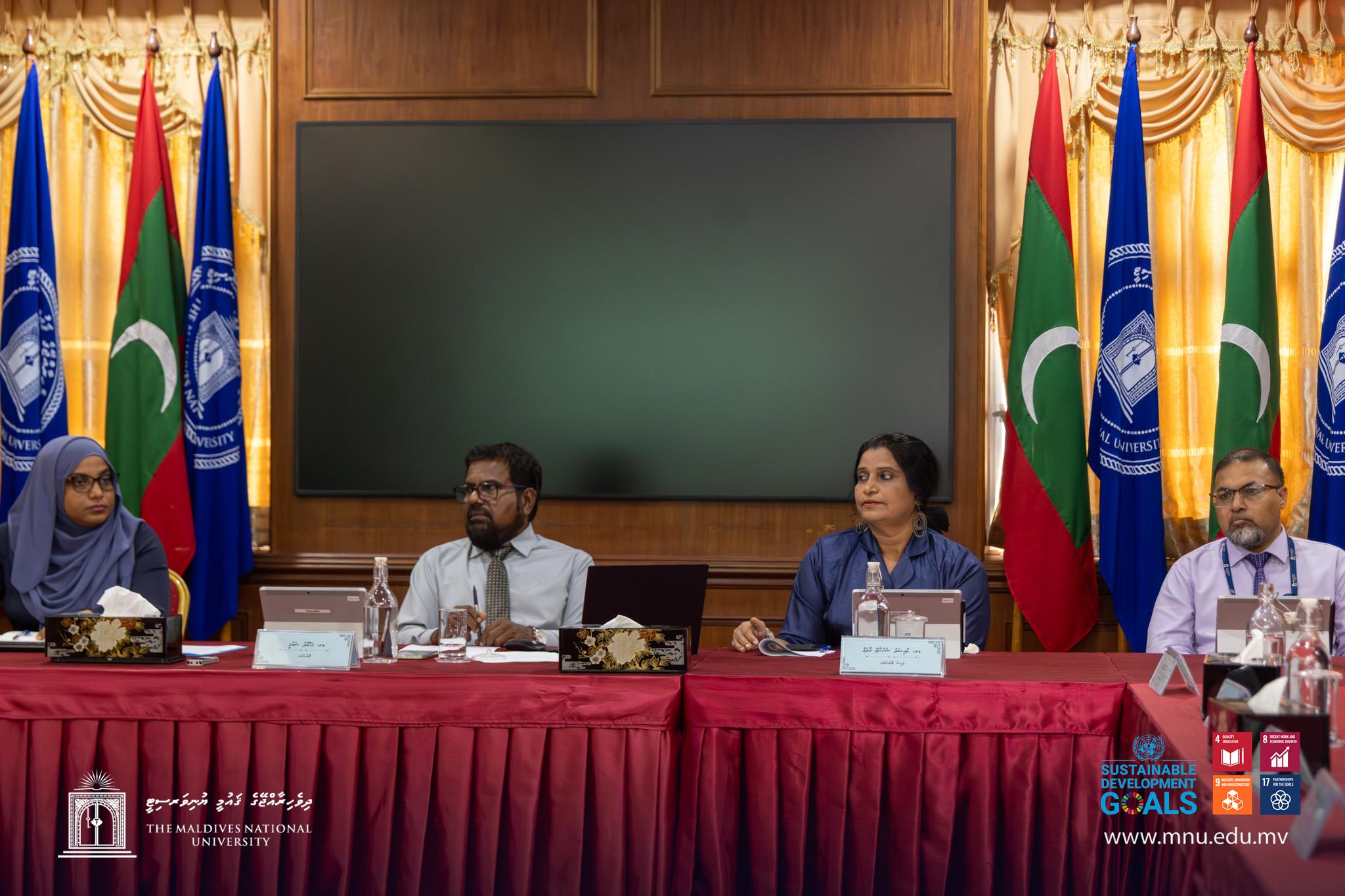 އެމްއެންޔޫގެ މަލްޓި ޕާޕަސް ބިލްޑިންގެ ބިންގާ އަޅައިފި