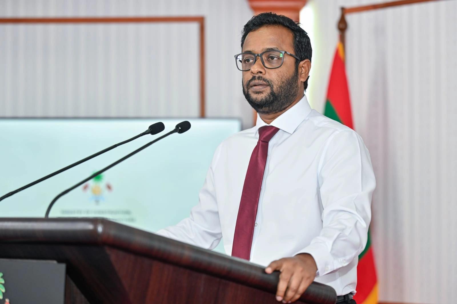އަލަށް ފަށާ މަޝްރޫޢާއެކު ސޯޝަލް ހައުސިން ކިއު ކުޑަވާނެ: ވަޒީރު މުއްޠަލިބު