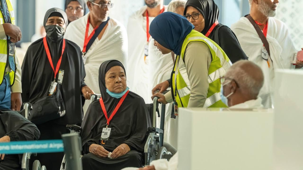 ޢުމްރާވެރިންނަށް ލުއިފަސޭހަ ކޮށްދިނުމަށް ވީއައިއޭގައި ހިންގި ޚާއްޞަ އޮޕަރޭޝަން ނިންމާލައިފި