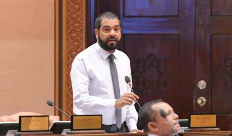 ރައީސް މުއިއްޒު އަކީ އޯގާތެރި ވެރިއެއް: މެމްބަރު އަބްދުއްސައްތާރު