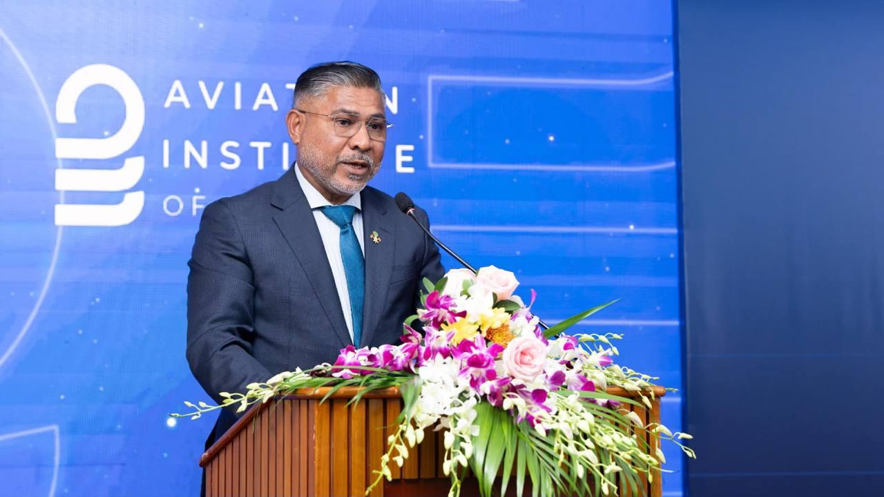 އެއިމްގެ ސަބަބުން އޭވިއޭޝަންގެ ދާއިރާގައި ގާބިލް މީހުން ބިނާކުރުން ހަލުވިވެގެންދާނެ: ޝަރީފް