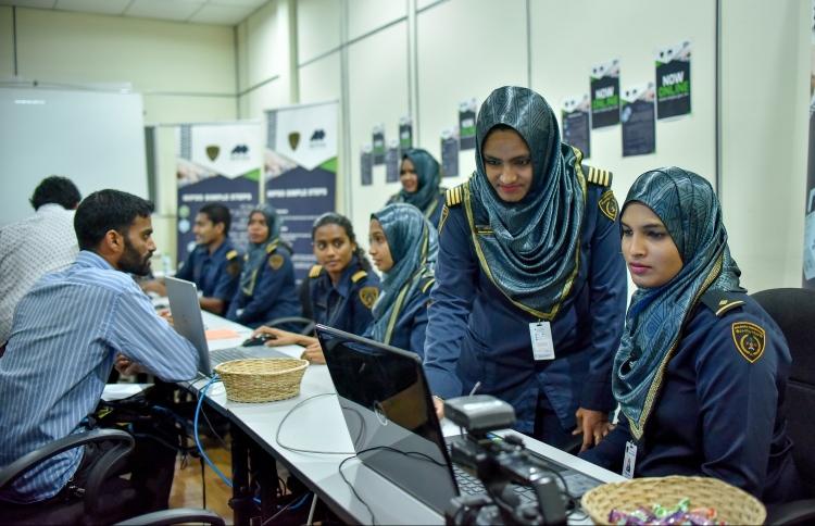 ރާއްޖެ އަންނަ ފަސިންޖަރުންގެ މައުލޫމާތު އިމިގްރޭޝަނާ ދުރާލައި ހިއްސާކުރުން ލާޒިމުކޮށްފި