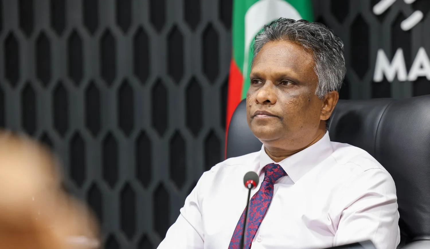 ތަރިކަ ބޭނުންކޮށްގެން ފަތުރުވެރިކަން ކުރިއަރުވަން މޭޔަރު ގޮވާލައްވައިފި